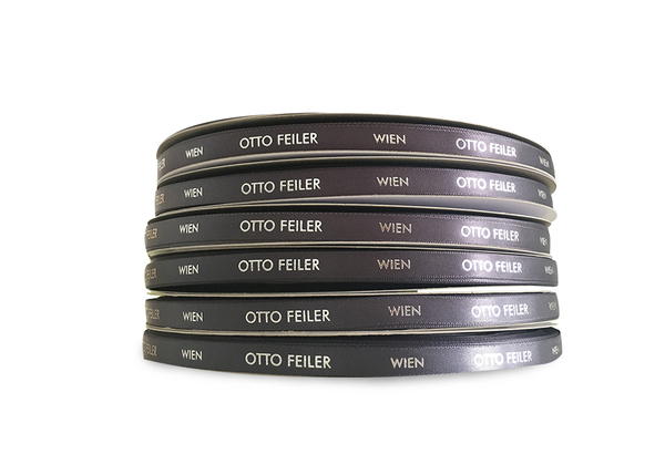 Puff & Foil Silver glossy